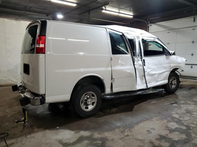 2020 Chevrolet Express G2500