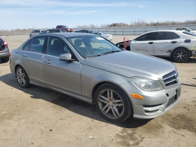 2014 Mercedes-Benz C 250