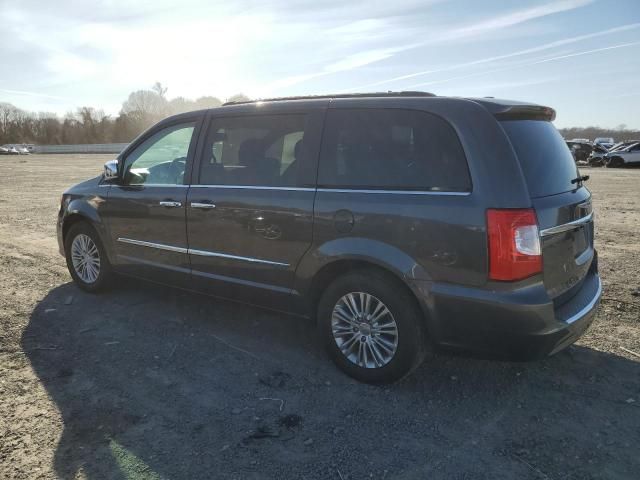 2015 Chrysler Town & Country Touring L