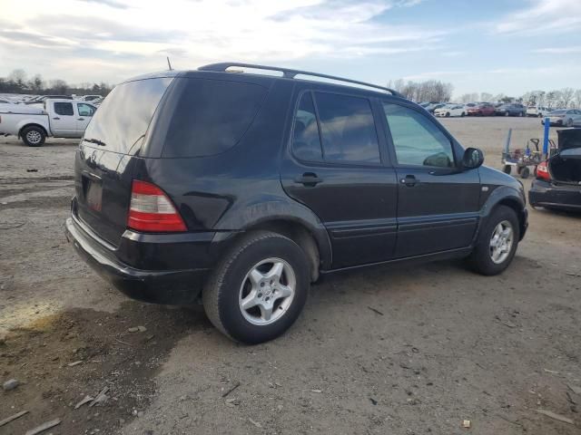 2000 Mercedes-Benz ML 320