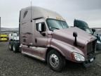 2011 Freightliner Cascadia 125