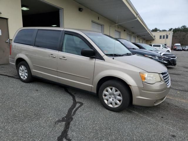 2009 Chrysler Town & Country LX
