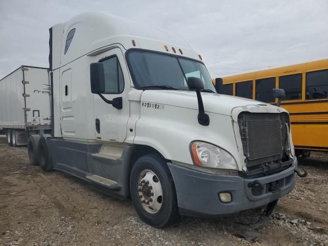2015 Freightliner Cascadia 125 Semi Truck