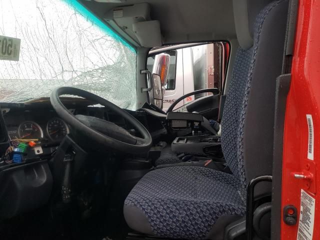 2023 Isuzu NPR HD
