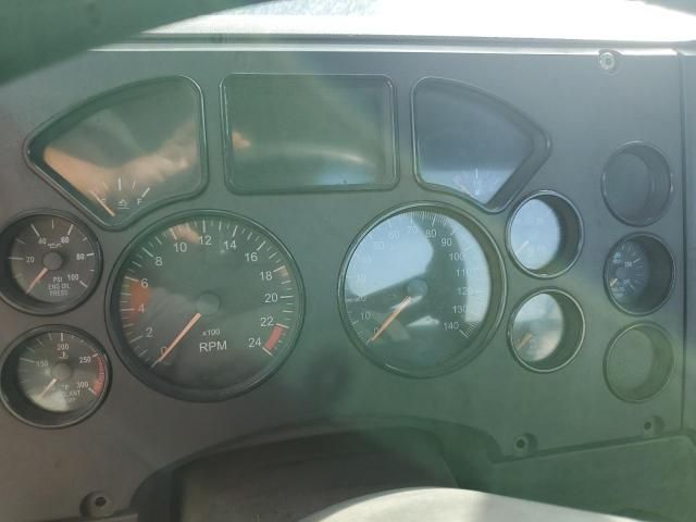 2016 Mack CXU612 Semi Truck