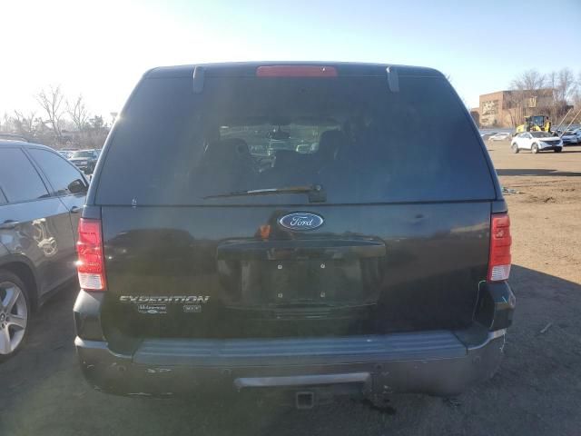 2004 Ford Expedition XLT