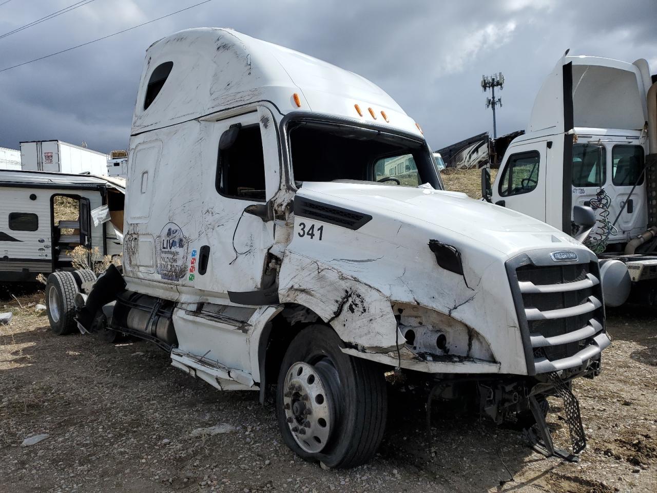 2024 Freightliner Cascadia 126 Semi Truck