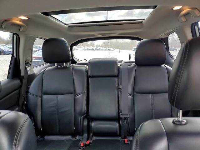 2018 Nissan Pathfinder s