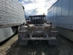 2005 International 7600 ROLL-OFF Container Truck