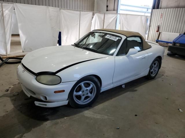 2000 Mazda MX-5 Miata Base