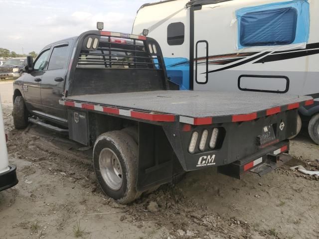 2018 Dodge RAM 3500 ST Crew Cab Flatbed Pickup Truck