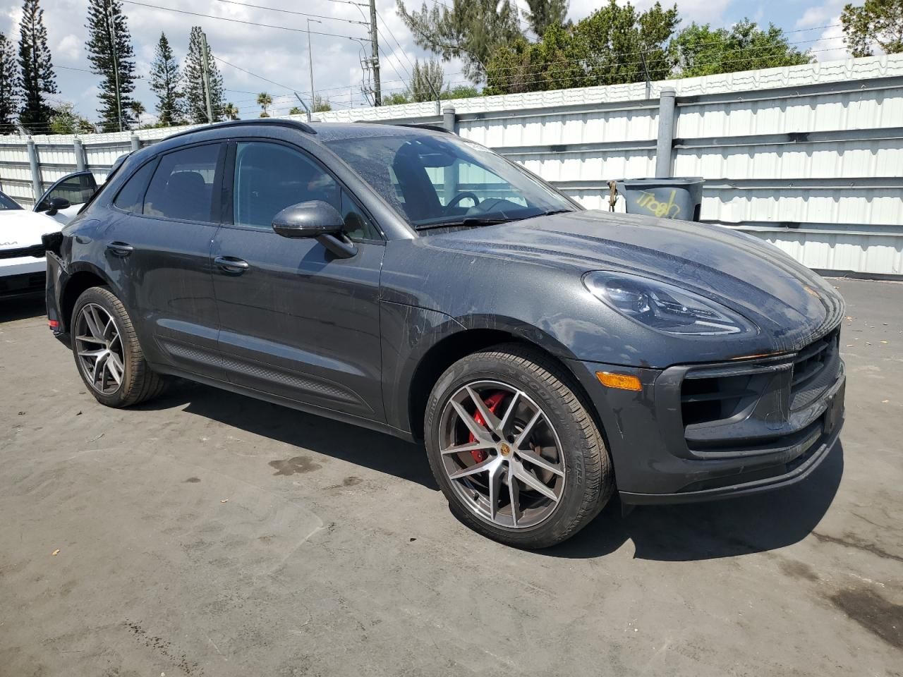2023 Porsche Macan s