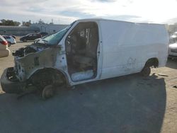 Camiones reportados por vandalismo a la venta en subasta: 2013 Ford Econoline E150 Van