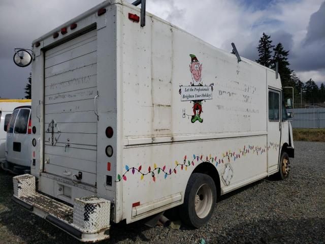 1997 Freightliner Chassis M Line WALK-IN Van