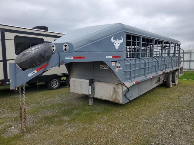 2022 Rawmaxx Livestock Trailer