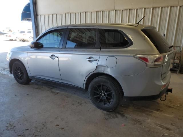 2014 Mitsubishi Outlander ES