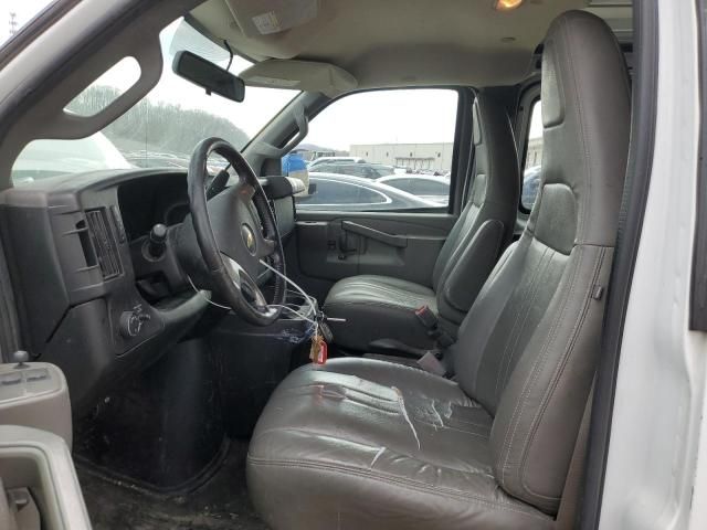 2017 Chevrolet Express G2500