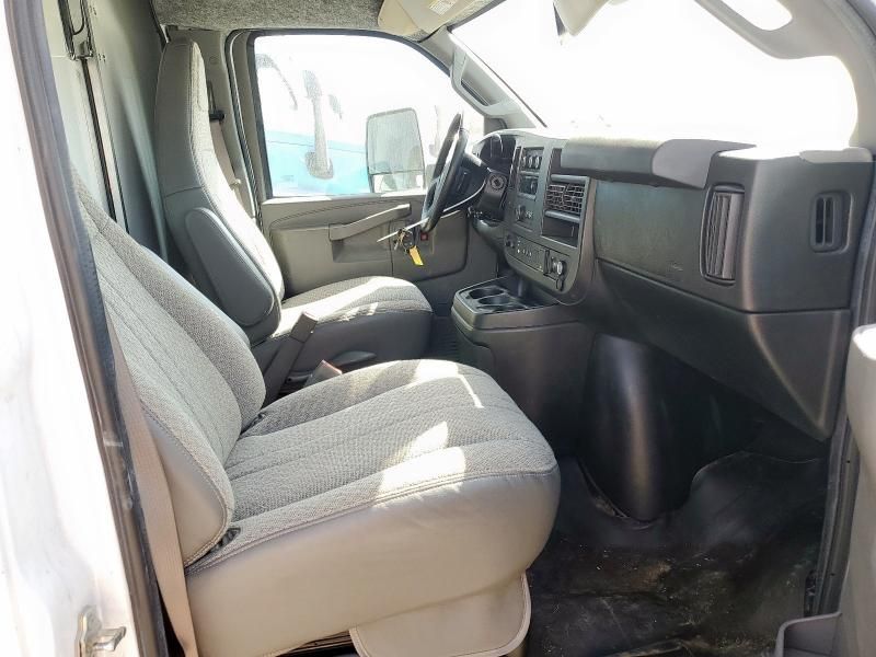 2021 Chevrolet 2020 Chevrolet C4500 Delivery Van