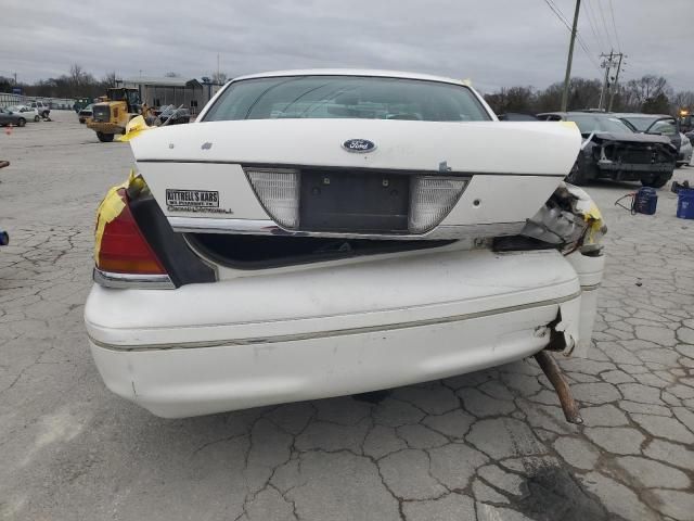 2003 Ford Crown Victoria LX