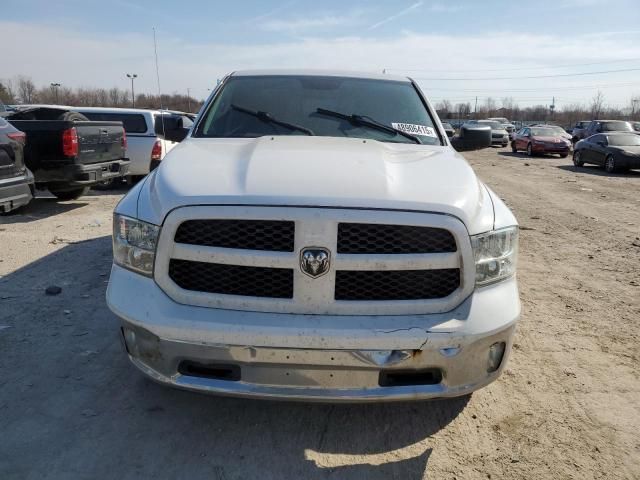 2015 Dodge RAM 1500 SLT