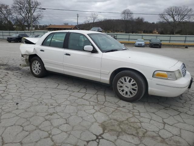 2003 Ford Crown Victoria LX