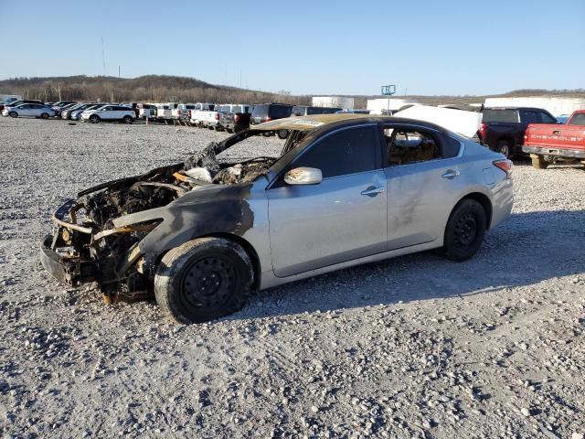 2015 Niss Altima 2.5 s
