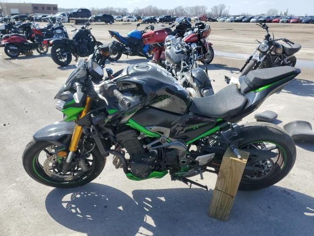 2024 Kawasaki ZR900 M