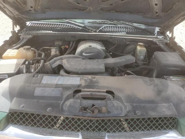 2002 Chevrolet Avalanche C1500