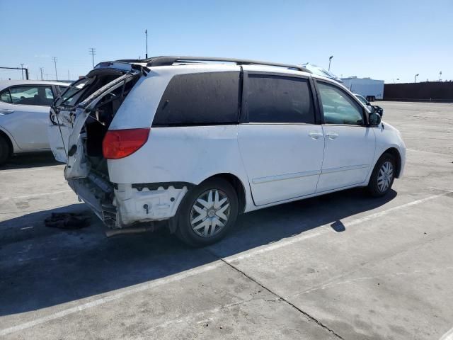 2008 Toyota Sienna CE