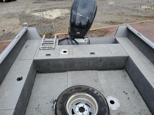 2018 Lund Boat