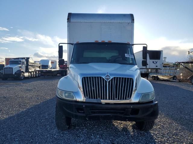 2006 International 4300 BOX Truck