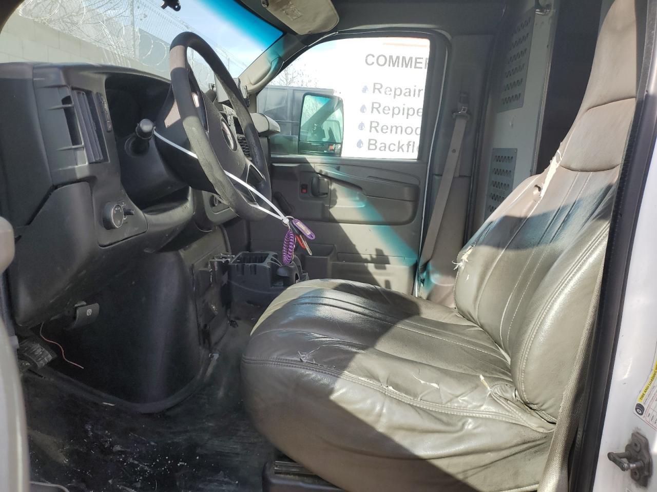 2015 GMC Savana Delivery Van