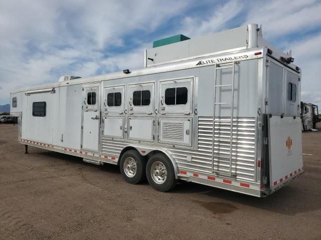 2007 Elit E Horse Trailer
