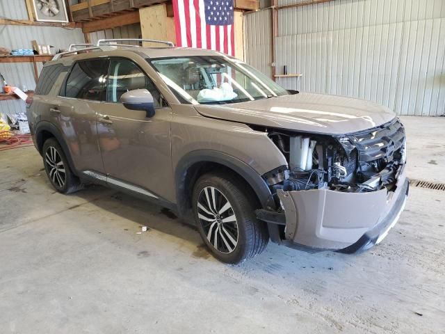 2023 Nissan Pathfinder Platinum