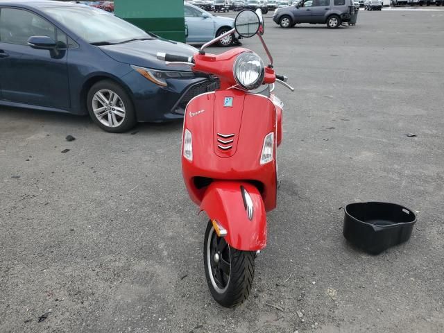 2017 Vespa GTS 300 Super