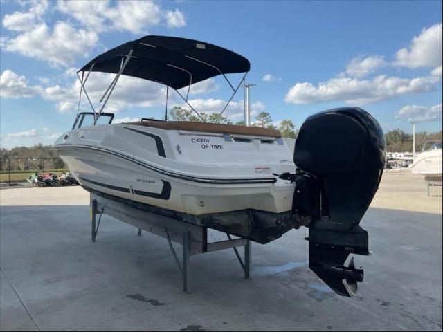 2022 Bayliner VR6