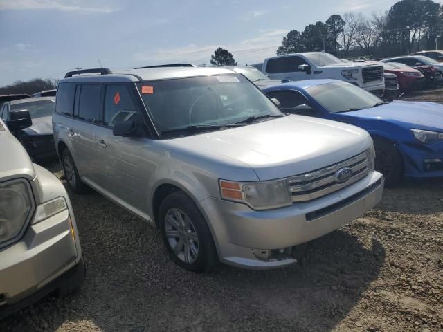 2010 Ford Flex SE