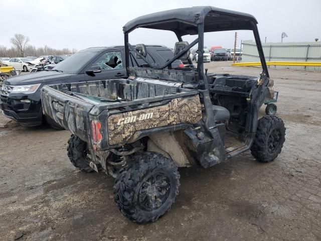 2023 Can-Am Defender XT HD10