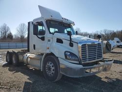 Freightliner Vehiculos salvage en venta: 2017 Freightliner Cascadia Semi Truck