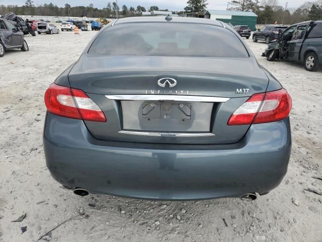 2012 Infiniti M37