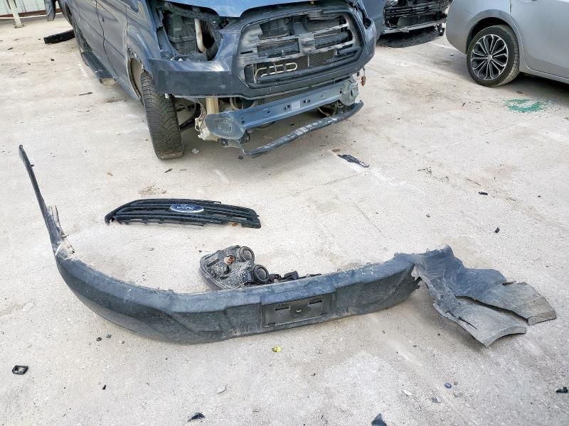 2019 Ford Transit T-250