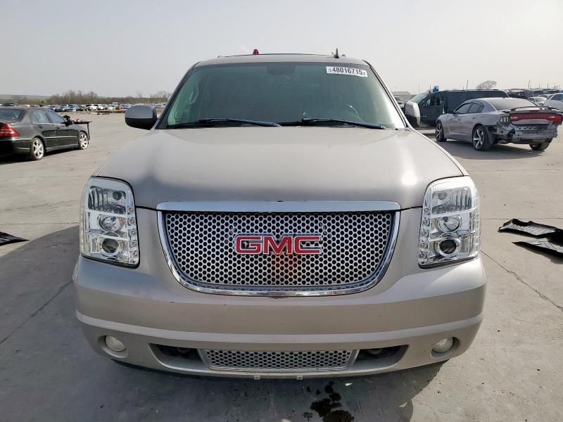 2007 GMC Yukon Denali