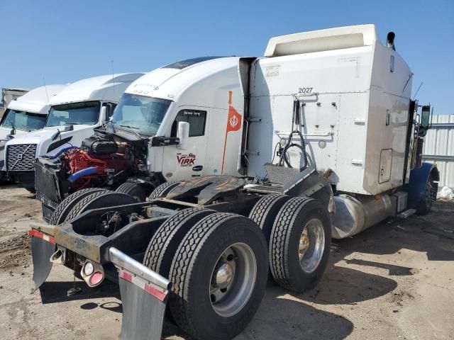 2002 Peterbilt 379