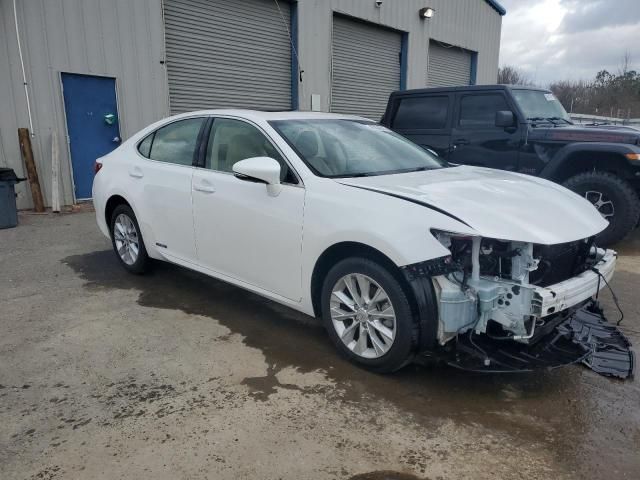 2015 Lexus ES 300H