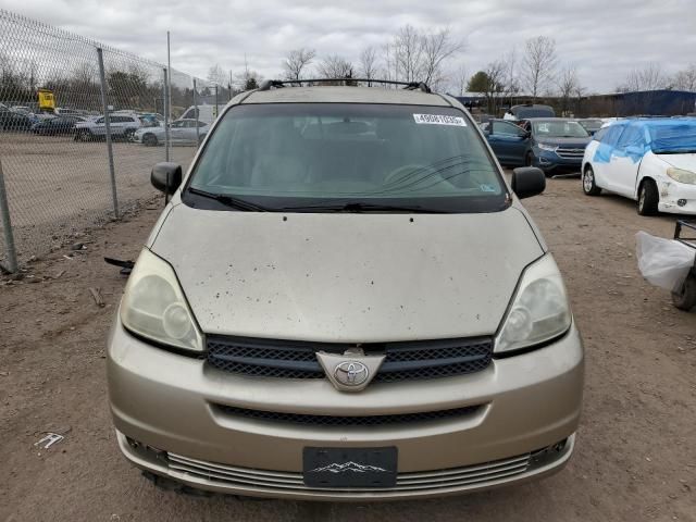 2005 Toyota Sienna CE