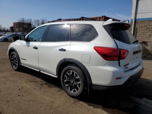 2020 Nissan Pathfinder SL