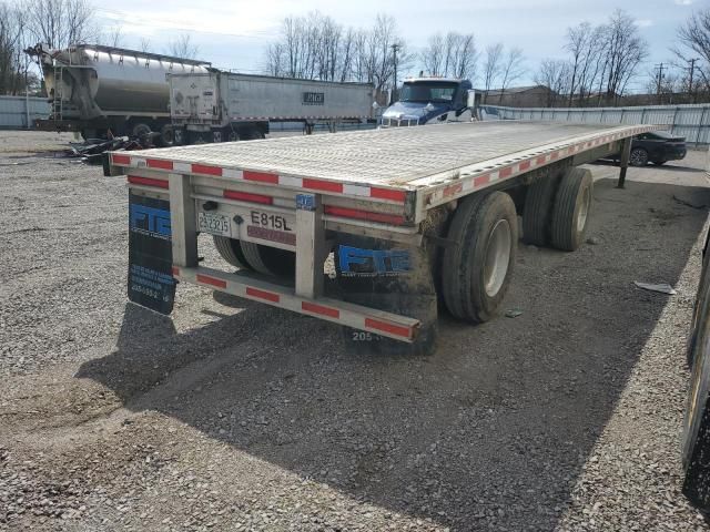 2016 Fontaine Flatbed Trailer