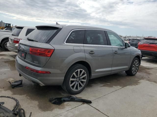 2018 Audi Q7 Prestige