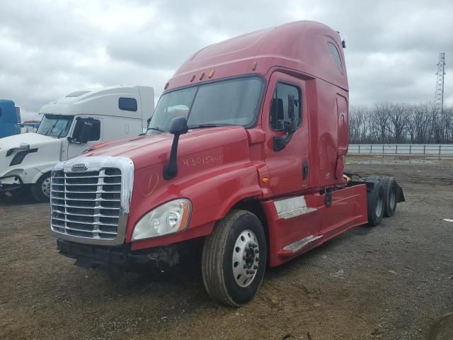 2015 Freightliner Cascadia 125