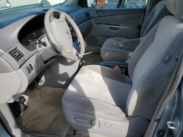 2007 Toyota Sienna CE